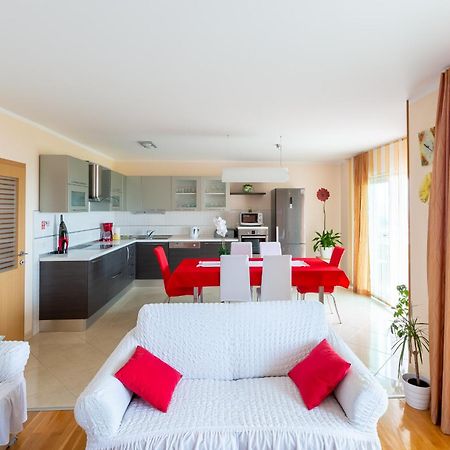 Apartman Milka Kaštela Zewnętrze zdjęcie