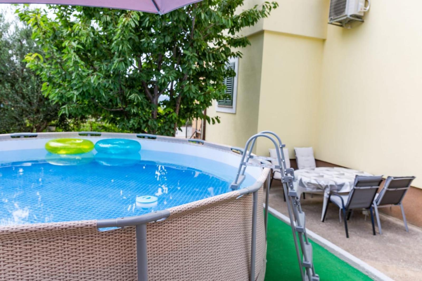 Apartman Milka Kaštela Zewnętrze zdjęcie